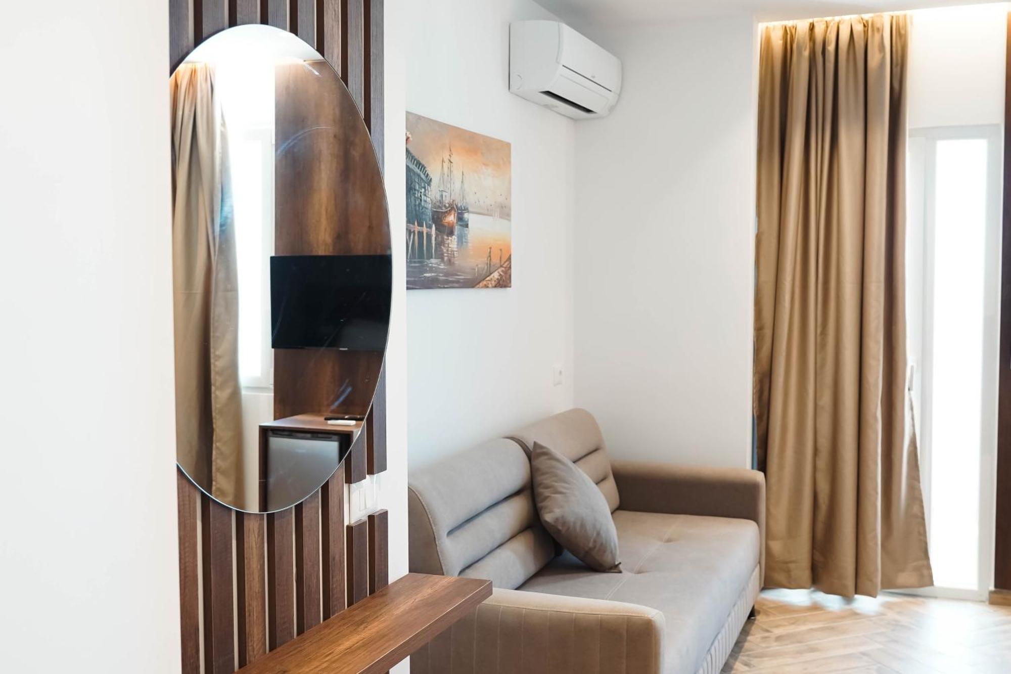 Marina Rooms Dıraç Dış mekan fotoğraf