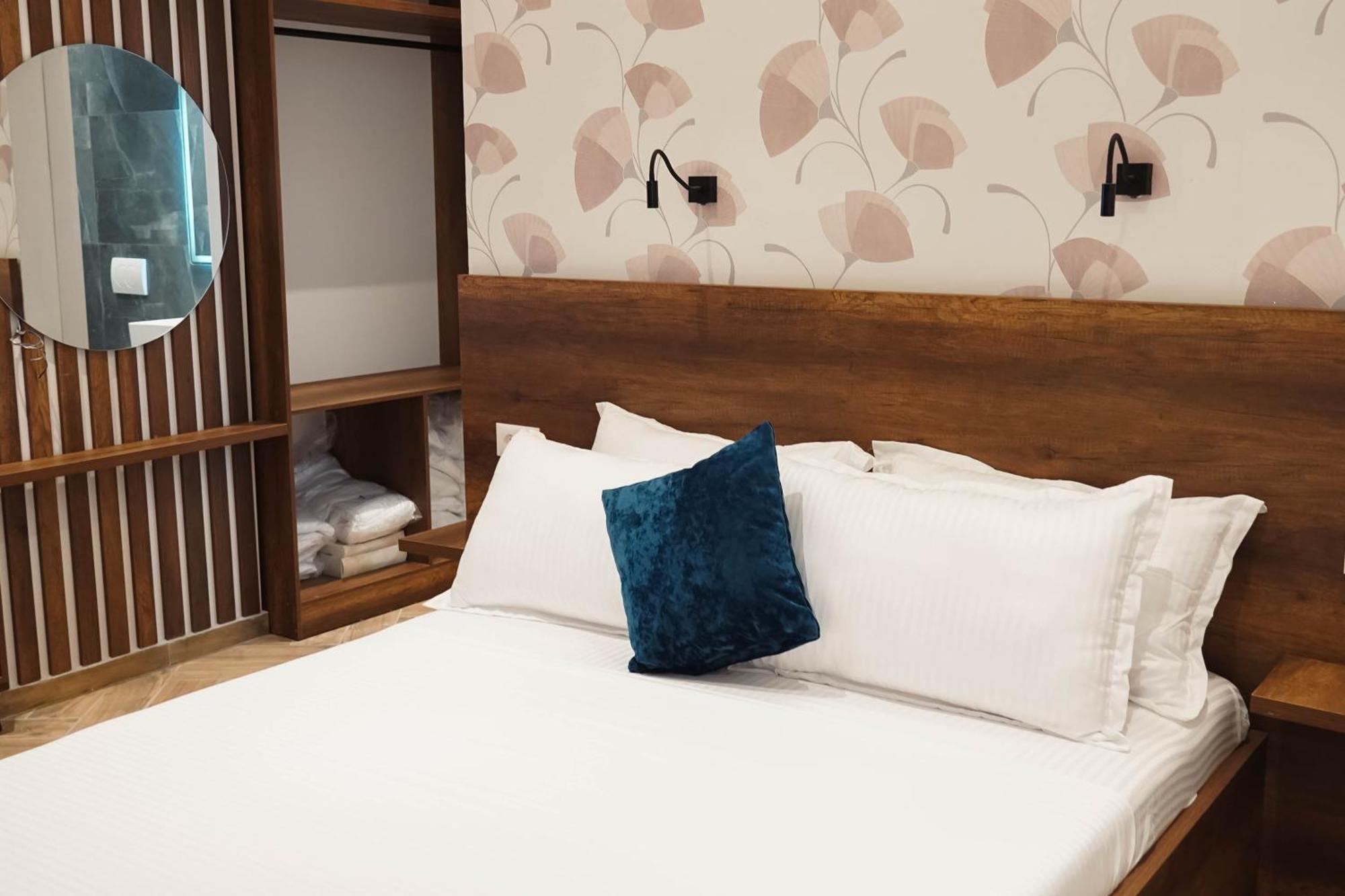Marina Rooms Dıraç Dış mekan fotoğraf